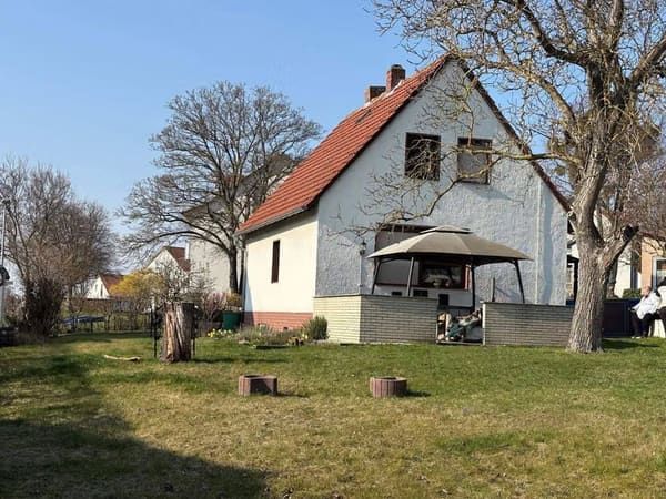 Immobilie in Helmstedt - Vollunterkellertes Einfamilienhaus mit Garage in prima Wohnlage - Bild 4