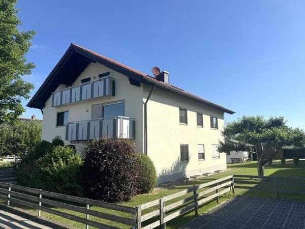 Immobilie in Bad Wörishofen - Dreifamilienhaus, sehr schöne ruhigen Lage in Bad Wörishofen-Dorschhausen - Bild 0