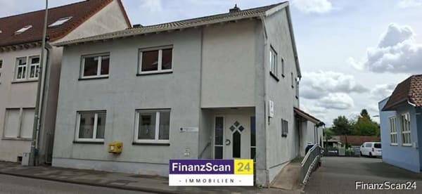 Immobilie in Schönenberg-Kübelberg - +++ Renditeobjekt+++Bürogebäude Ortsmitte Schönenberg-Kübelberg+++ - Bild 0