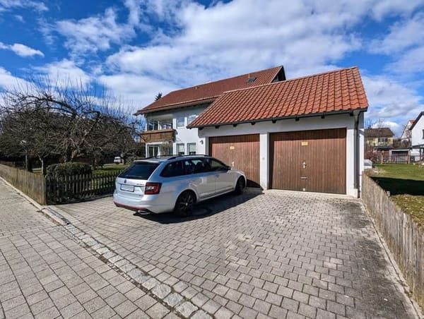 Immobilie in Lengdorf - Freistehendes Ein-/Zweifamilienhaus, Lkr. Erding - Bild 1