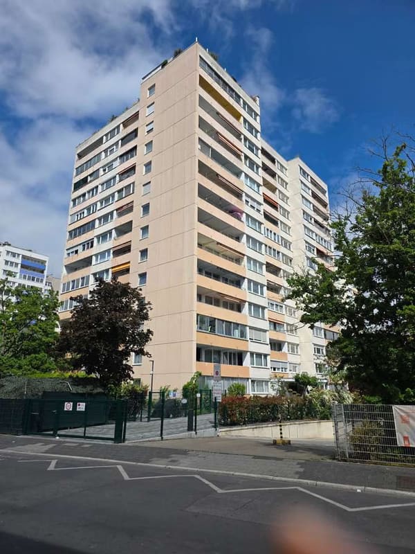 Immobilie in Offenbach am Main - Kapitalanlage mit Potenzial – Vermietete 2-Zimmer-Wohnung direkt am Main - Bild 2