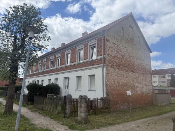 Immobilie in Perleberg - Werthaltige Kapitalanlage mit Entwicklungspotenzial in gefragter Wohnlage der Rolandstadt Perleberg
 - Bild 1