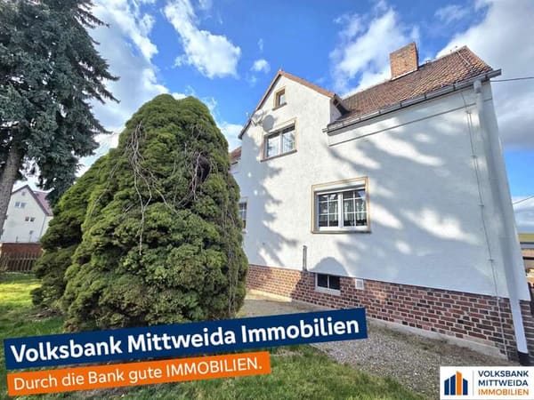 Immobilie in Penig - Großzügiges Einfamilienhaus mit Terrasse, Garten und viel Potenzial in Langenleuba-Oberhain! - Bild 0