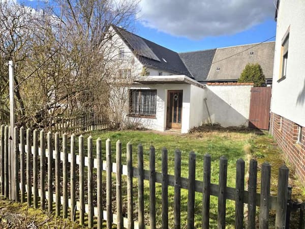 Immobilie in Penig - Großzügiges Einfamilienhaus mit Terrasse, Garten und viel Potenzial in Langenleuba-Oberhain! - Bild 2