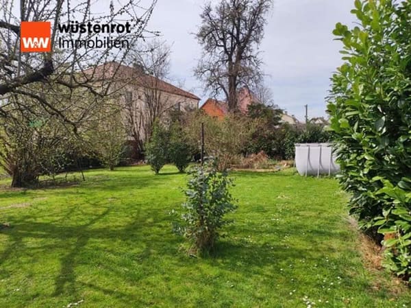 Immobilie in Reichertshofen - Einfamilienhaus mit großem Garten in zentraler Lage - Bild 2
