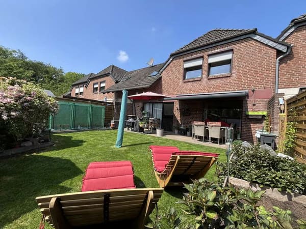 Immobilie in Weeze - Ein Traum - großes modernisiertes Familienhaus mit Garten,  5 Zimmer, 2 Bäder & neue Heiztechnik - Bild 3