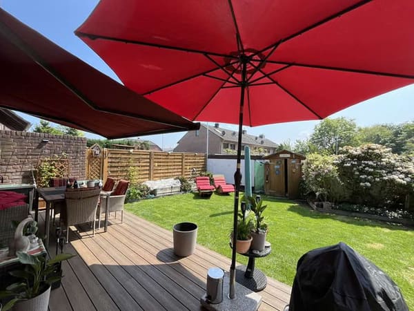 Immobilie in Weeze - Ein Traum - großes modernisiertes Familienhaus mit Garten,  5 Zimmer, 2 Bäder & neue Heiztechnik - Bild 4