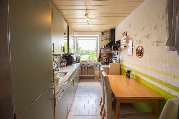 Immobilie in Pfullendorf - 3-Zimmer-Eigentumswohnung mit Balkon, Einbauküche und Außenstellplatz - Bild 3
