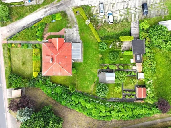 Immobilie in Tessin - 4-Raum-Wohnung mit Garage und Garten in Tessin - Bild 3