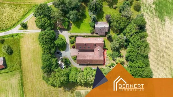 Immobilie in Lichtenfels - Rarität: Großzügiges Anwesen in seltener Alleinlage - ca. 2,4 ha Grund mit zwei Wohnhäusern - Bild 2