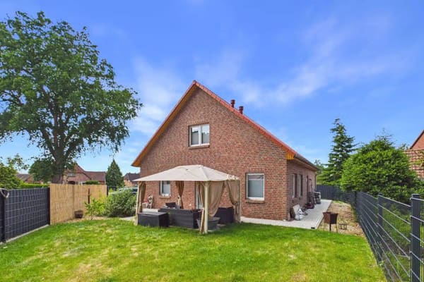 Immobilie in Stöckse - Neuwertiges Einfamilienhaus - Baujahr 2025 - unter alten Eichen - Bild 0