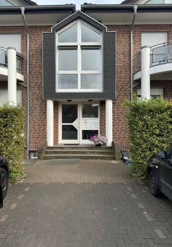 Immobilie in Isselburg - Moderne 2-Zimmer-Erdgeschosswohnung mit großem Balkon & gehobener Ausstattung - Bild 0