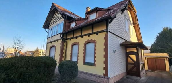 Immobilie in Sollstedt - Mehrfamilienhaus mit viel Potenzial – sofort bezugsfrei, ideal für Wohnen & Arbeiten - Bild 0