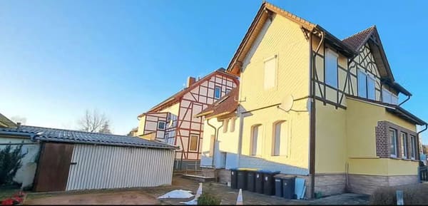 Immobilie in Sollstedt - Mehrfamilienhaus mit viel Potenzial – sofort bezugsfrei, ideal für Wohnen & Arbeiten - Bild 3