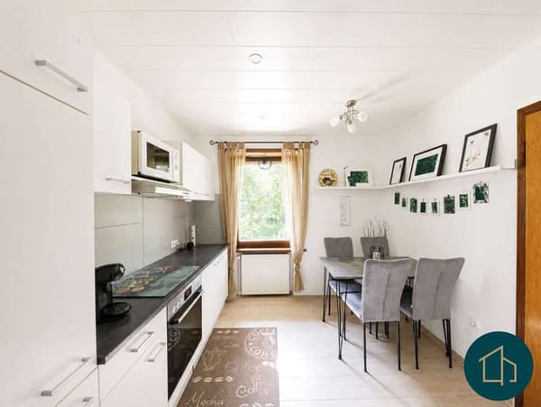 Immobilie in Sittensen - Viel Platz zum Leben: Großzügiges Wohnhaus mit Garten, Teich und eigenem Waldanteil - Bild 3