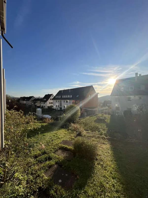 Immobilie in Plochingen - Vielseitiges 3-Familienhaus mit Aussicht und 2 Garagen - Bild 3