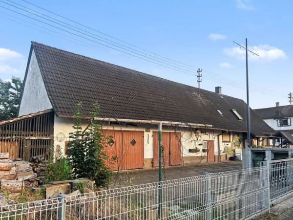 Immobilie in Rastatt - Sanierungsbedürftiges Einfamilienhaus mit Ausbaupotential, Hof und Garten in Rastatt-Wintersdorf - Bild 3