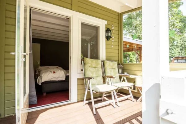 Immobilie in Stadtkyll - Ferienhaus im Schwedenstil im Landal Park Stadtkyll I 2 Veranden I Carport I PROVISIONSFREI - Bild 4