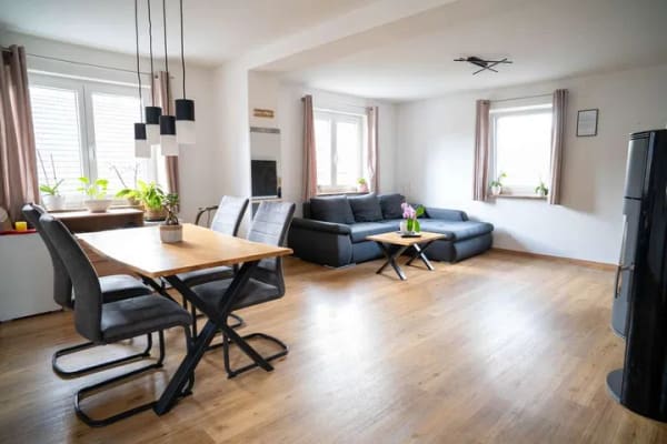Immobilie in Friesenheim - Kapitalanlage oder Eigennutzertraum: 3-Familienhaus mit modernen Wohnungen und Entwicklungspotential - Bild 0