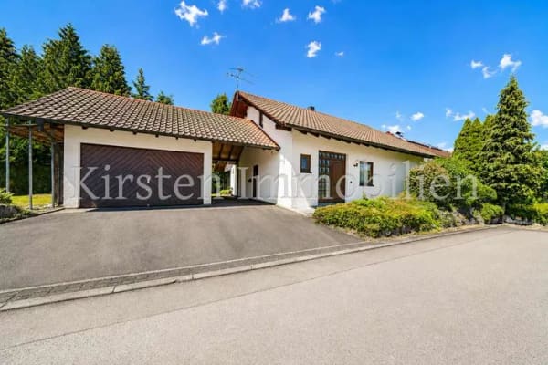Immobilie in Rangendingen - Ruhige Sackgasse in Rangendingen: Familienhaus mit Wintergarten, Doppelgarage und Carport! - Bild 0