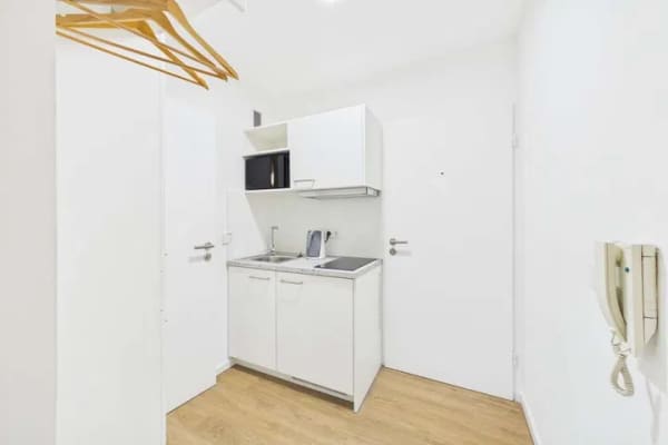 Immobilie in Heimsheim - Einziehen oder vermieten – Modernisierte 1-Zimmer-Wohnung mit Loggia, Aufzug & TG - Bild 2