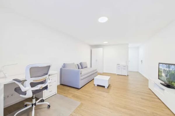 Immobilie in Heimsheim - Einziehen oder vermieten – Modernisierte 1-Zimmer-Wohnung mit Loggia, Aufzug & TG - Bild 4