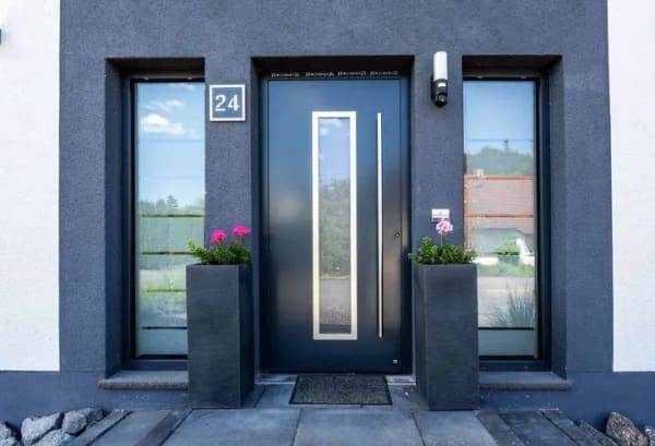 Immobilie in Gönnersdorf - Stilvoll wohnen auf höchstem Niveau – Modernes Einfamilienhaus mit viel Platz in Gönnersdorf - Bild 1