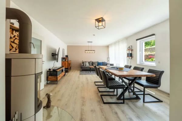 Immobilie in Gönnersdorf - Stilvoll wohnen auf höchstem Niveau – Modernes Einfamilienhaus mit viel Platz in Gönnersdorf - Bild 3