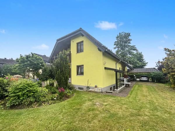 Immobilie in Amtsberg - *RESERVIERT* - über 220 m² - mit Einliegerwohnung und ausgebautem Keller in Dittersdorf - Bild 1