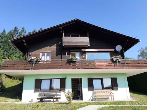 Immobilie in Windorf - Traumblick in Windorf: Lichtdurchflutetes 2-Zimmer-Idyll mit XXL-Terrasse, Carport & Saunapotential! - Bild 0