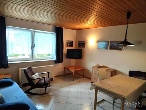 Immobilie in Windorf - Traumblick in Windorf: Lichtdurchflutetes 2-Zimmer-Idyll mit XXL-Terrasse, Carport & Saunapotential! - Bild 2