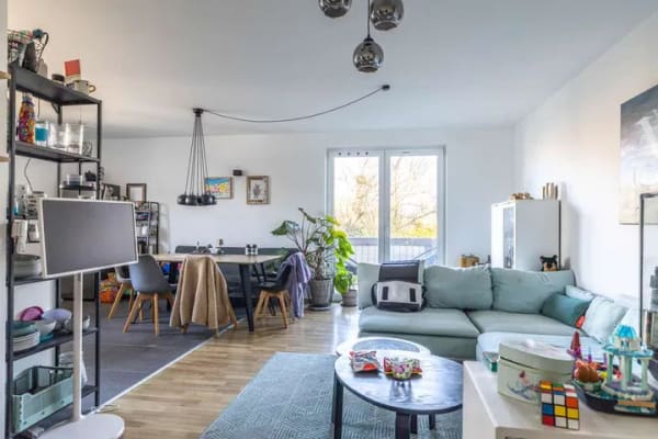 Immobilie in Kahl am Main - Kahl am Main: Bezugsfreie, gepflegte 3-Zimmer-Wohnung mit Balkon und in kleiner Wohneinheit - Bild 1