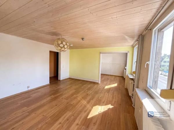 Immobilie in Meßkirch - Preis trifft Potenzial – 3 Wohnungen, Gaststätte und Reihenhaus in zentraler Lage von Meßkirch - Bild 1