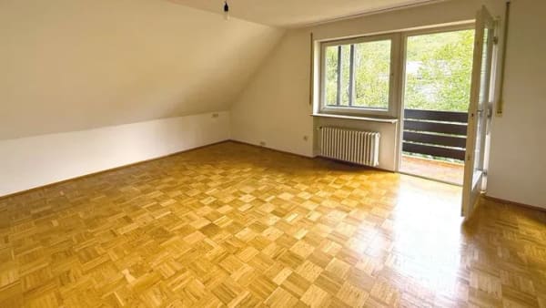 Immobilie in Niedereschach - Freistehendes 1-2-Familien-Haus - Bild 4