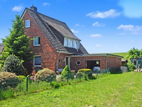 Immobilie in Sankt Margarethen - Einfamilienhaus mit Garage in St. Margarethen am Elbdeich - Bild 0