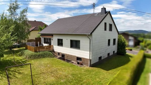 Immobilie in Meudt - Einfamilienhaus mit großem Grundstück und Ausbaupotenzial - Bild 3