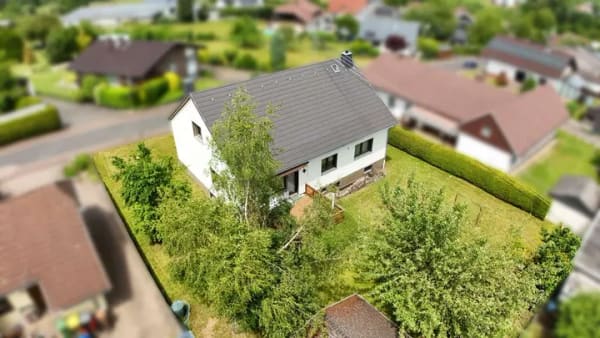 Immobilie in Meudt - Einfamilienhaus mit großem Grundstück und Ausbaupotenzial - Bild 4