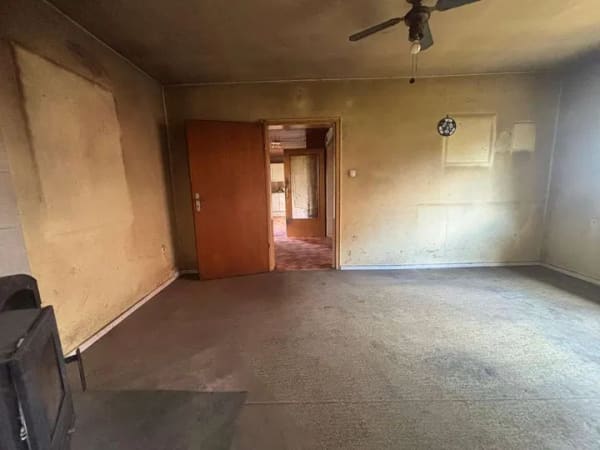 Immobilie in Schmalenberg - Freistehendes Einfamilienhaus in 67718 Schmalenberg, Hauptstr. 26  zu Verkaufen! - Bild 4