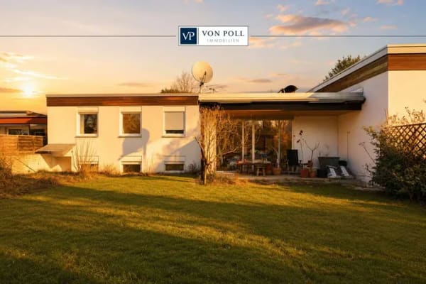 Immobilie in Gräfelfing - Architektonischer Bungalowklassiker mit Split-Level-Konzept und Potenzial in Gräfelfing - Bild 0