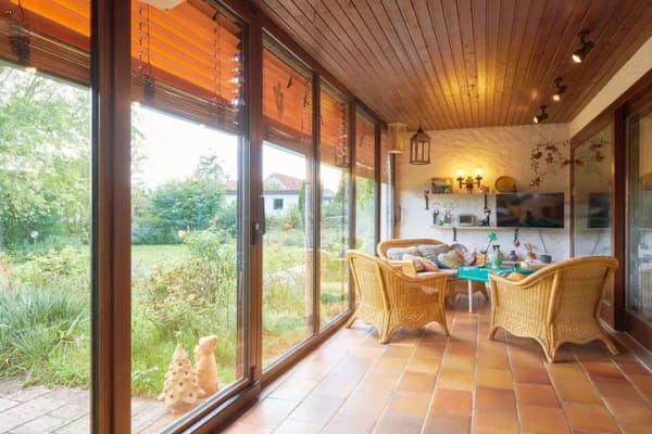 Immobilie in Tuchenbach - „Ein Ort zum Ankommen – Großzügiges Traumhaus mit sonniger Terrasse, zwei Balkonen und großer Garage“  - Bild 3