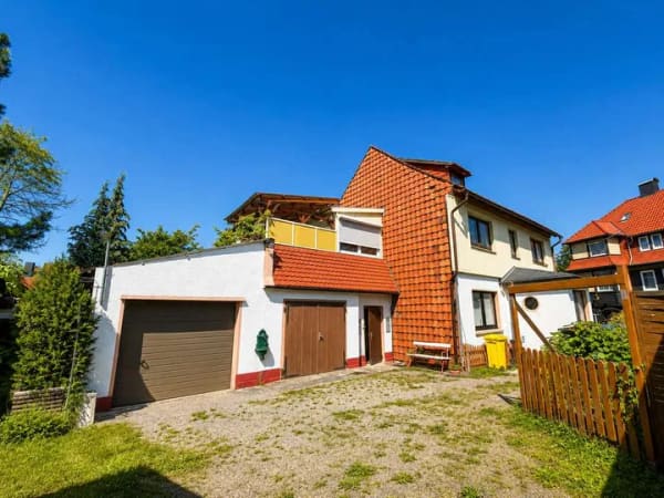 Immobilie in Ilsenburg - 1-2 Familienhaus auf 180 m² Wohnfläche, 1.500 m² Grundstück, 2 Garagen und großzügiger Garten - Bild 4