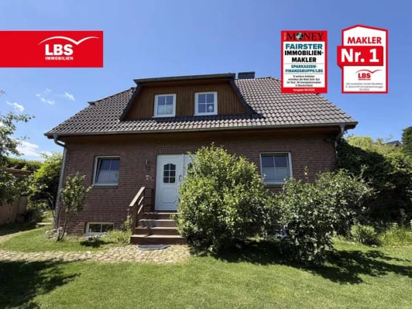 Immobilie in Thomasburg - Idyllisches Zuhause mit Kamin und großem Garten - Bild 0