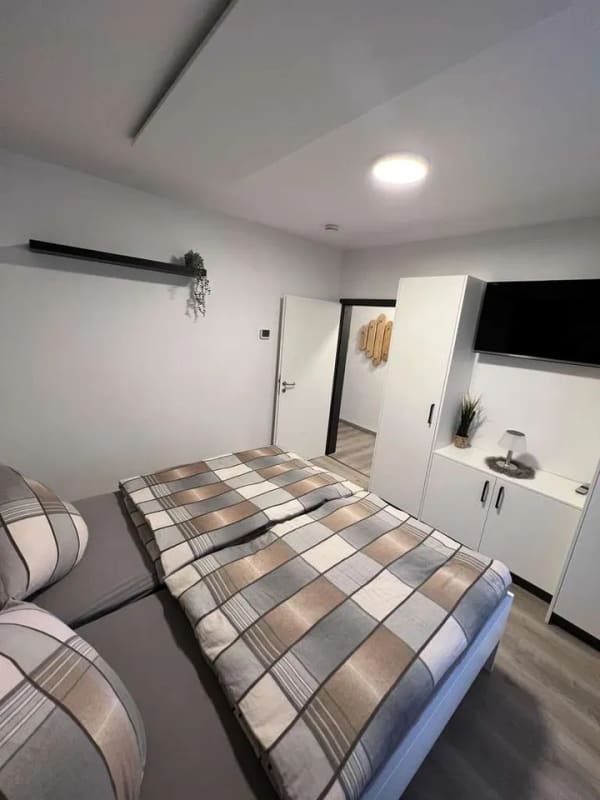 Immobilie in Greifenstein - Reihenmittelhaus in Arborn, Ferienhaus oder zum Leben - Bild 3