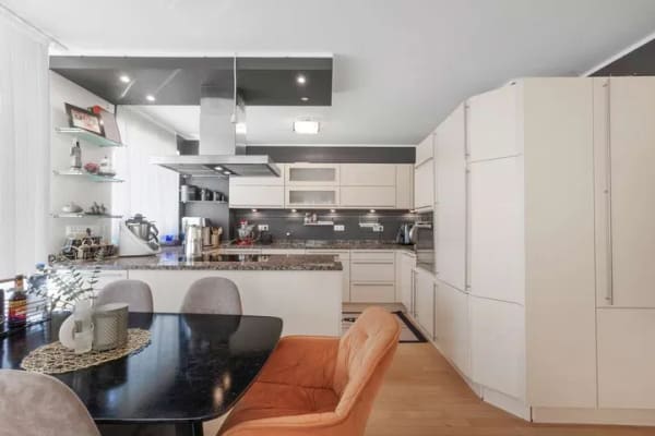 Immobilie in Sauerlach - Moderne 3-Zimmer-Wohnung in zentraler Lage von Sauerlach - Bild 0