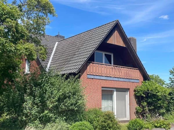 Immobilie in Sulingen - +++ Familienfreundliches Einfamilienhaus mit Garage und großem Garten in Vorwerk +++ - Bild 1