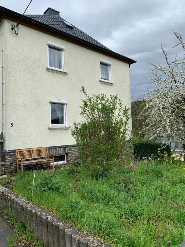 Immobilie in Gornau - Einfamilienhaus mit großem Grundstück - Traumhaftes Wohnen auf ca. 1.458 qm Grundstück - Bild 0