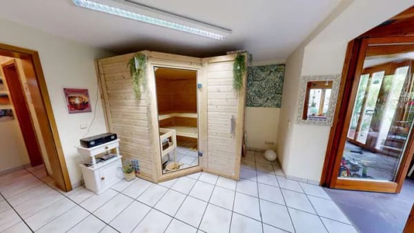 Immobilie in Warburg - Großzügiges Familienhaus mit Wärmepumpe, PV-Anlagen, Garten und Einliegerbereich in Warburg - Bild 4