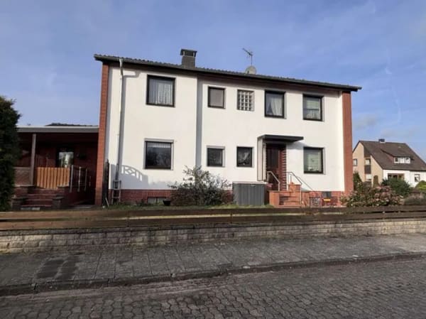 Immobilie in Liebenau - Liebenau - Großes Einfamilienhaus mit Einliegerwohnung - Bild 0