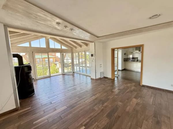 Immobilie in Neuried - TOP-Wohnung mit großzügigen Wohnflächen + weiteren Wohnflächen zur Nutzung - Bild 0