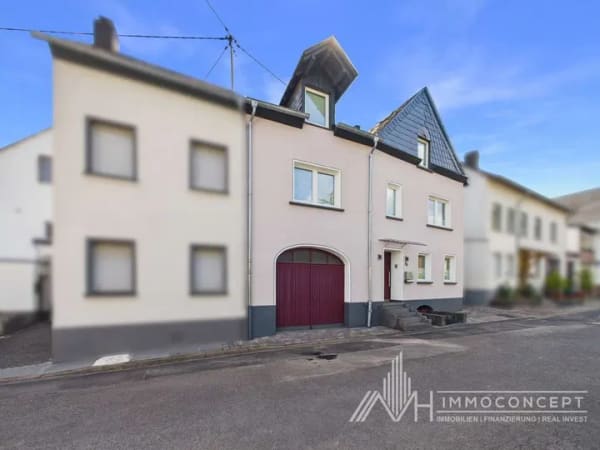 Immobilie in Traben-Trarbach - Einfamilienhaus in 56841 Wolf | ca. 177 m² Wohnfläche | 4ZK2B |saniert | Panoramablick - Bild 0